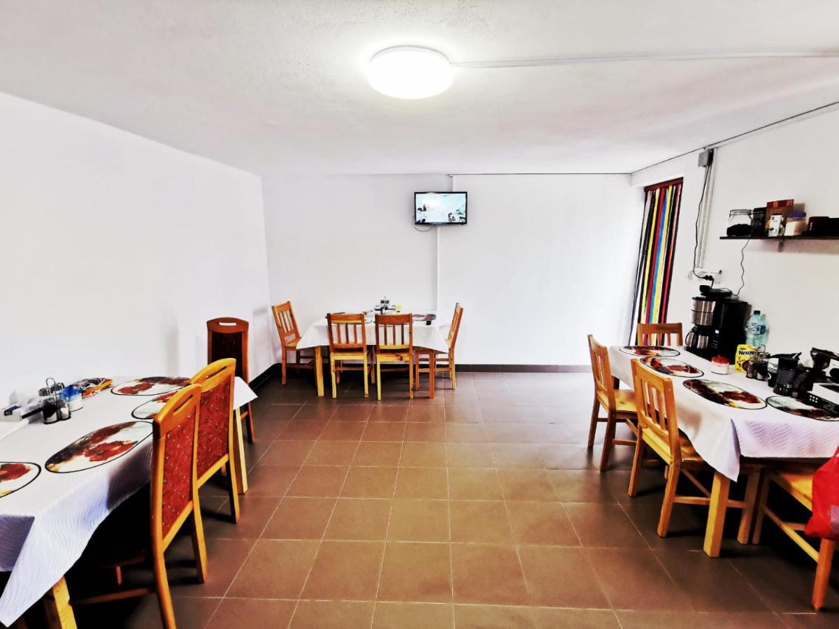 Hostal Casa Borcean 2 Sasca Montană Exterior foto